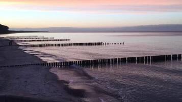 Aan het strand, wit zand, duiken
