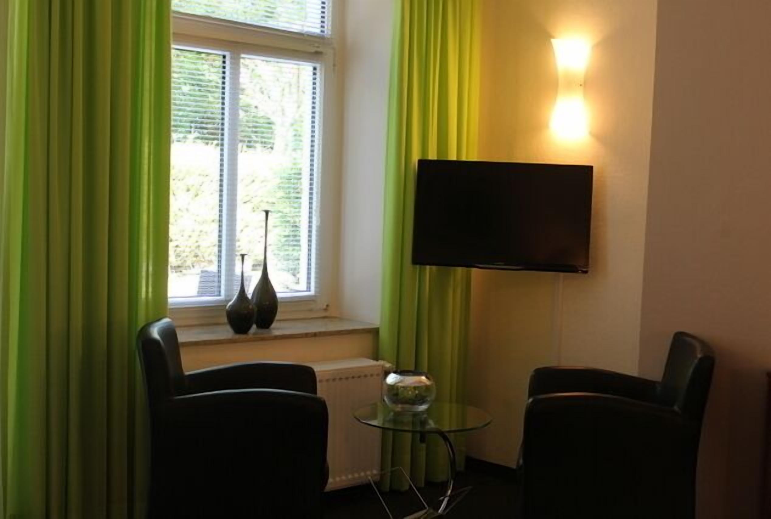 comfort double room (baltic sea side; some with balcony) | minibar, in-room safe, free cots/infant beds, rollaway beds