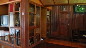 Habitación familiar | Sala de estar | Televisión