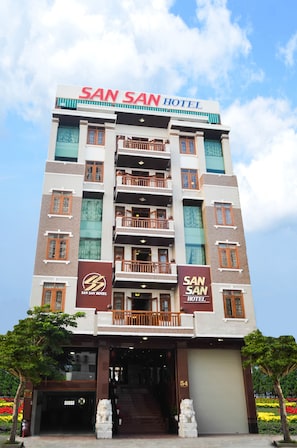 Ngoại thất