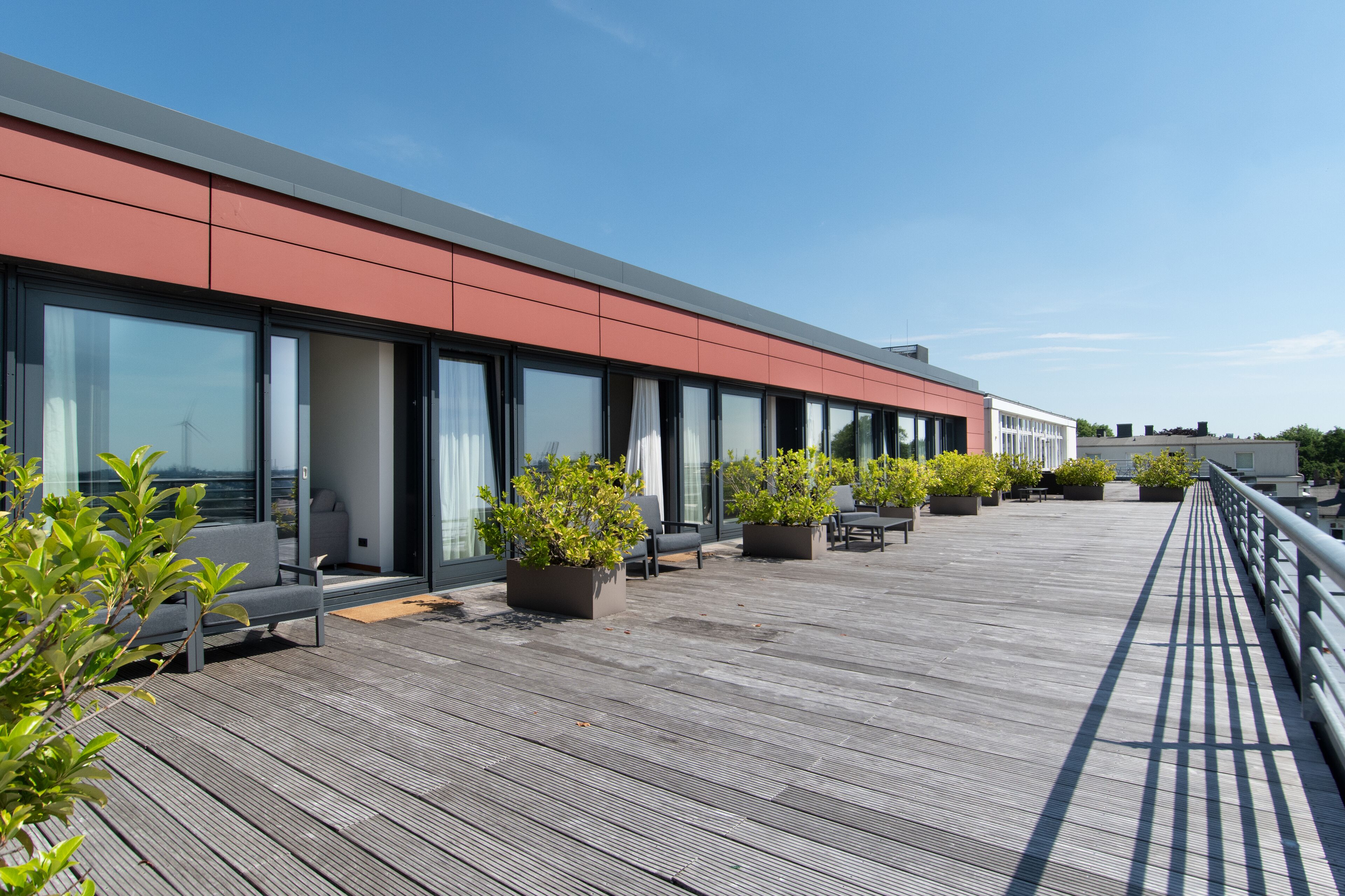 Photo - The Suites Rainvilleterrasse
