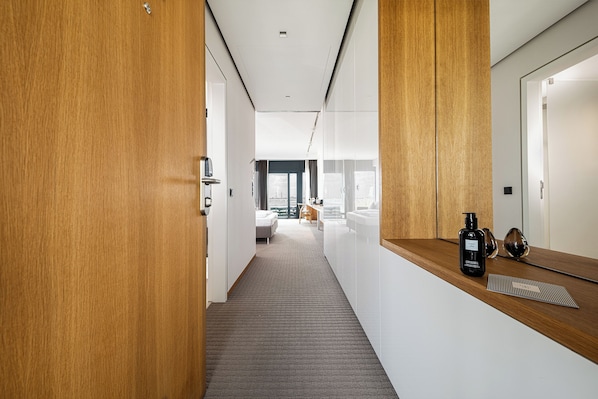 Superior Suite, Terrace | 1 bedroom, in-room safe, desk, laptop workspace