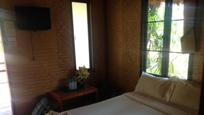 Cottage | Desk, rollaway beds (surcharge), WiFi (free) - Pai Phu Fah (Pai)