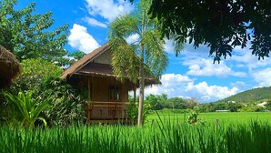 Cottage | Desk, rollaway beds (surcharge), WiFi (free) - Pai Phu Fah (Pai)