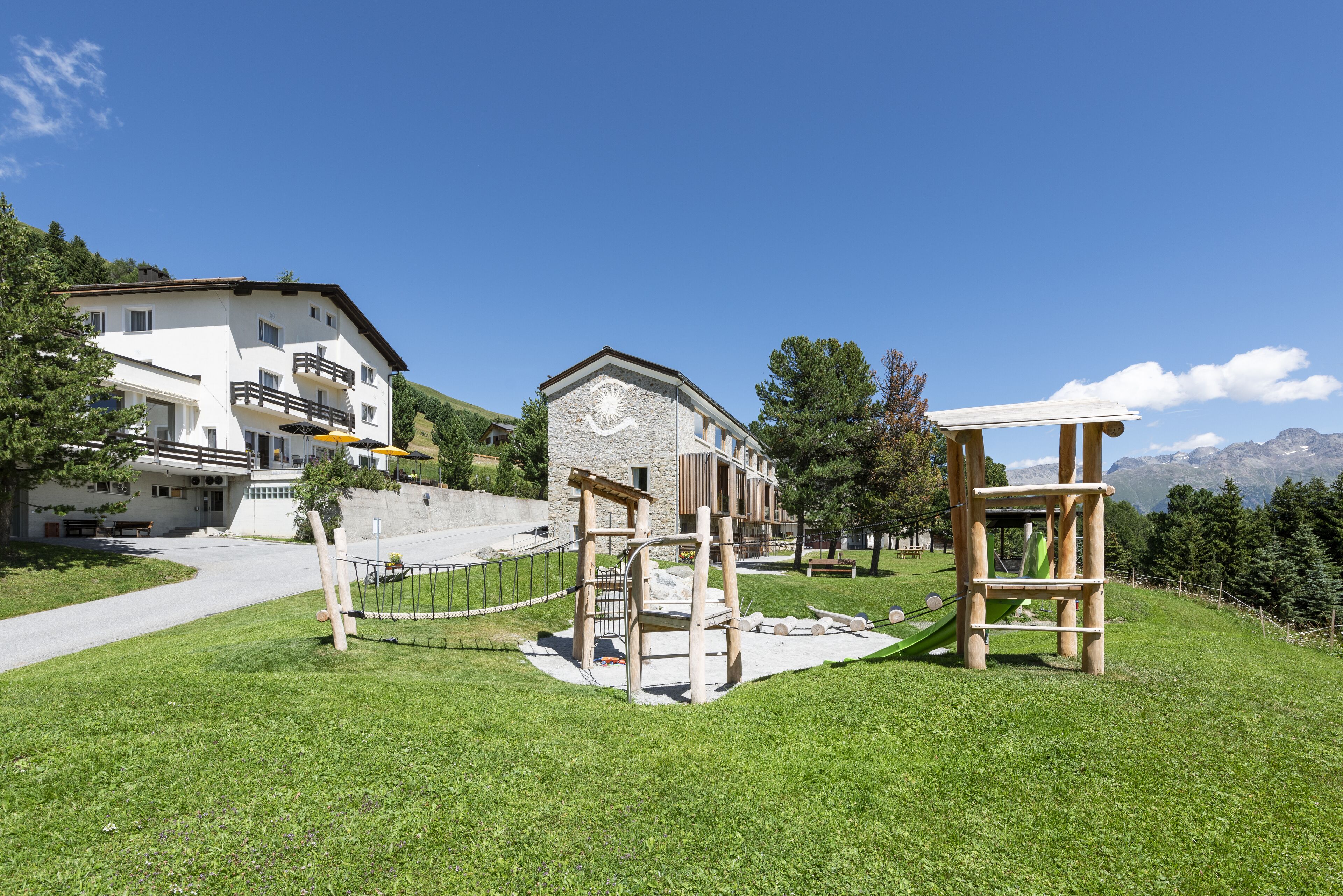 children’s play area – outdoor