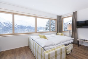 Panorama Familienzimmer | Allergikerbettwaren, Zimmersafe, individuell dekoriert