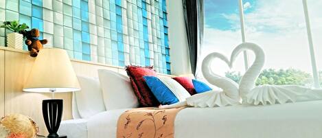 Literie hypoallergénique, minibar, coffres-forts dans les chambres