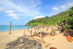 Am Strand, kostenloser Shuttle zum Strand, Kajakfahren, Angeln