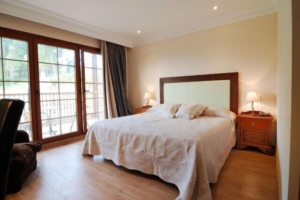 Standard Double or Twin Room, Terrace