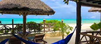 Jambiani White Sands Beach Bungalows