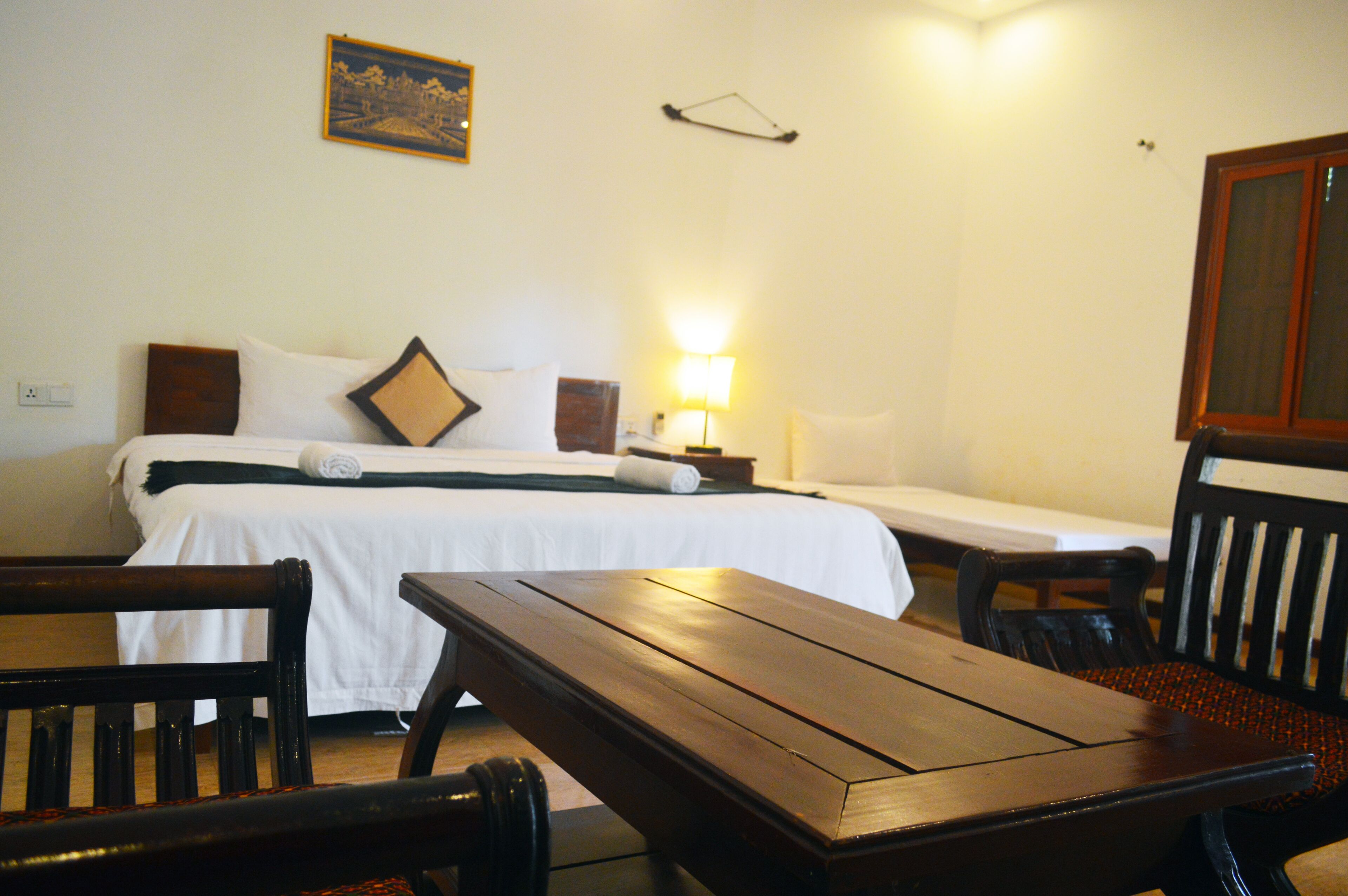 Deluxe Double Room | 1 bedroom, minibar, in-room safe, desk