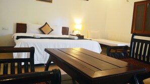 Deluxe Double Room | 1 bedroom, minibar, in-room safe, desk - Copa Boutique Resort (Prasat Bakong)