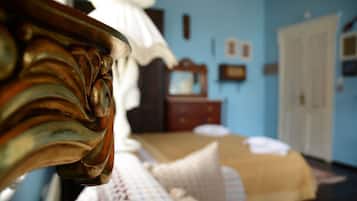 Luxury Double Room, Upper floor | Egyptian cotton sheets, premium bedding, pillowtop beds, minibar