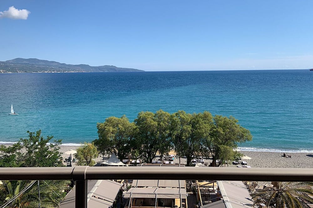 Hotel Flisvos