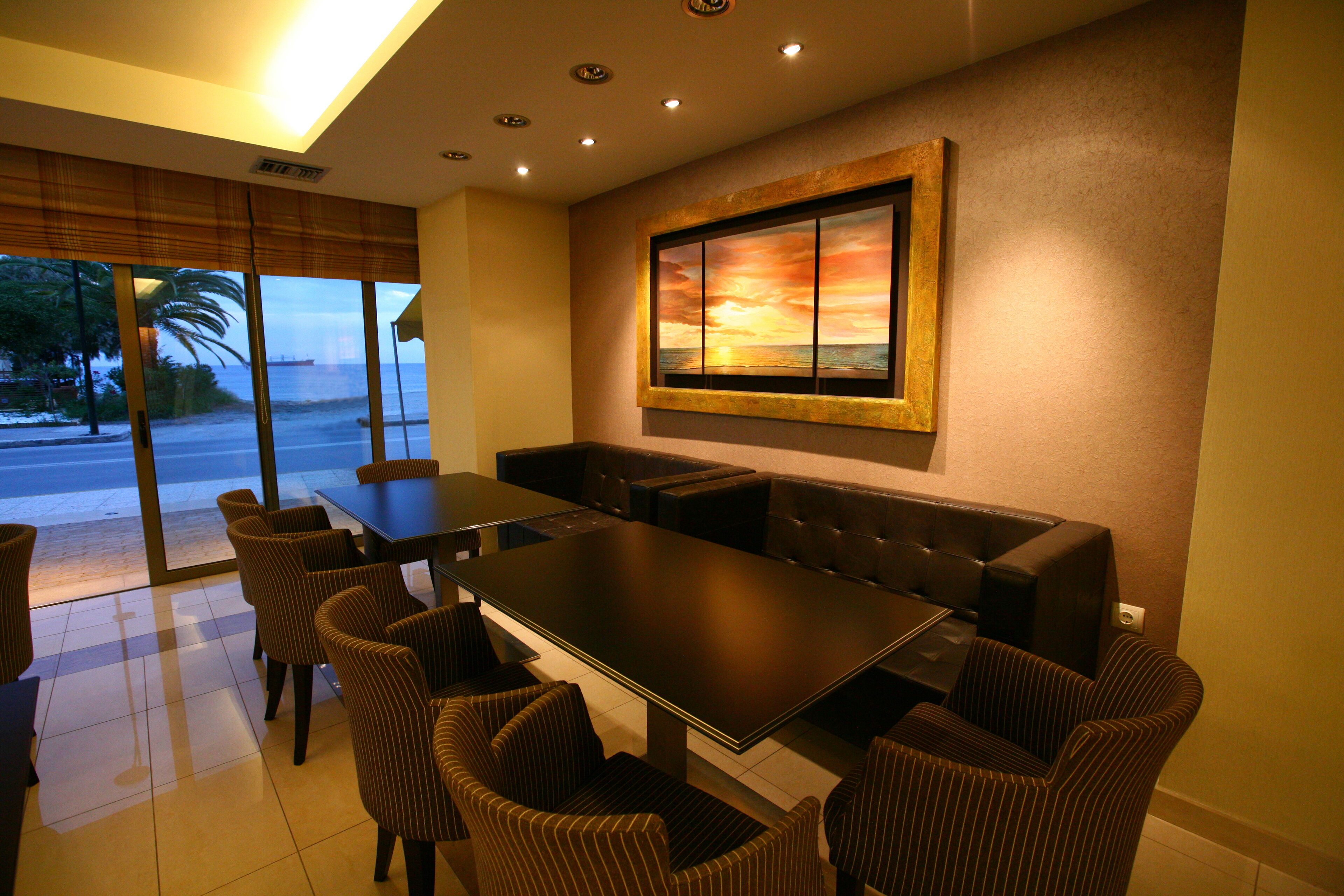 Desayuno bufé gratuito y diario