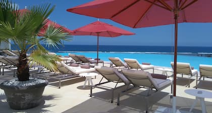 Akoya Hotel & Spa