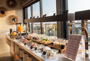 Tägliches inbegriffenes Frühstücksbuffet