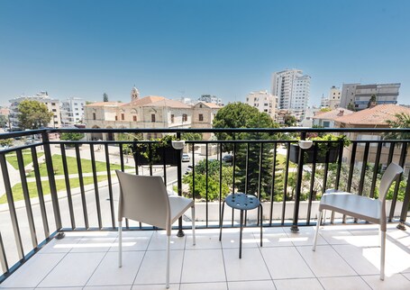 Rise Urban Art Hotel - view 3