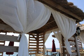 Gazebo - NoxInn Deluxe Hotel - All inclusive (Alanya)