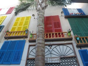 رواق