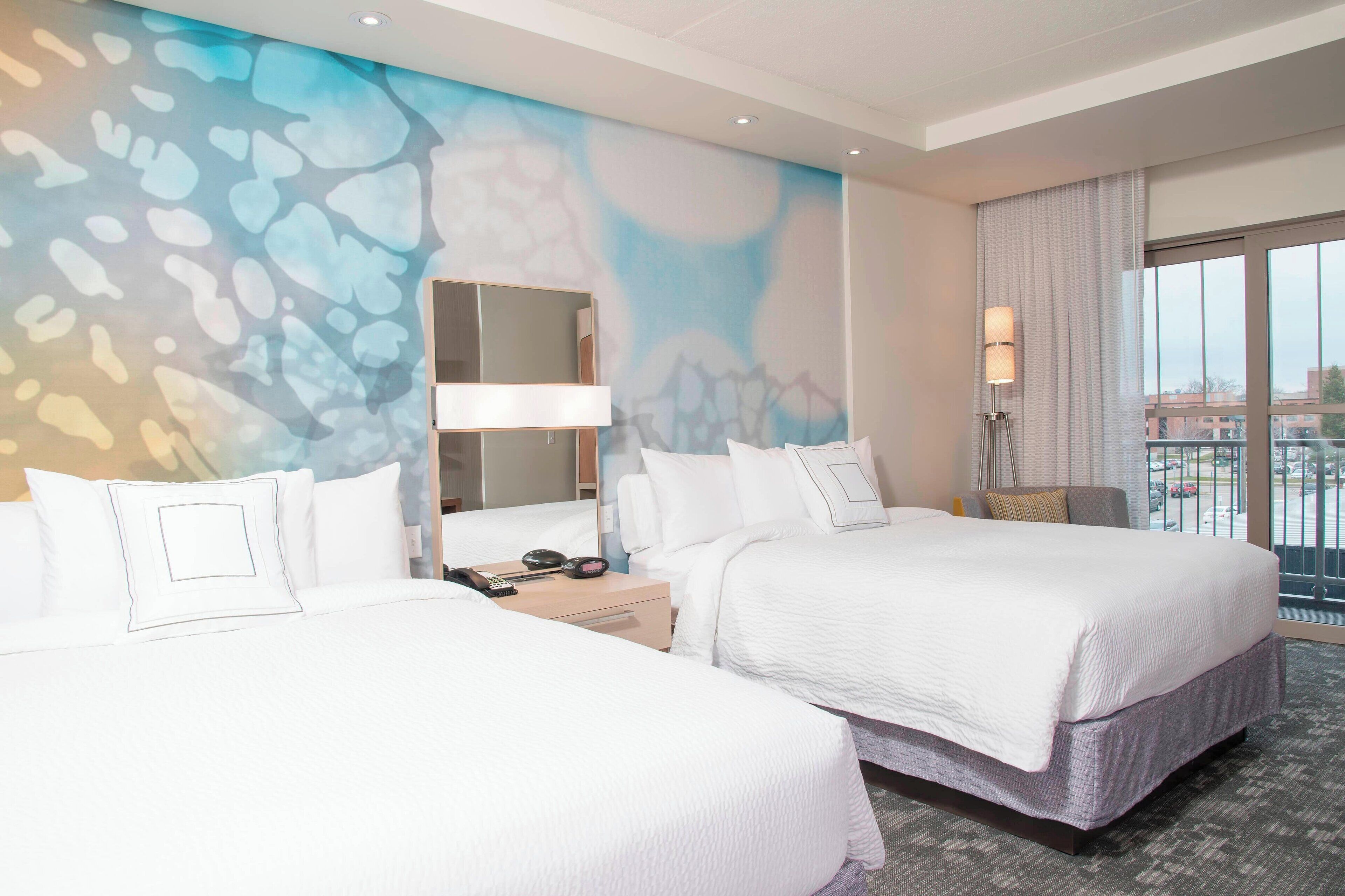 desk, iron/ironing board, free cots/infant beds, rollaway beds