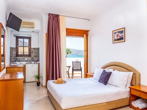 Studio | In-room safe, desk, laptop workspace, blackout drapes - Elounda Alikes Suites & Studios (Agios Nikolaos)