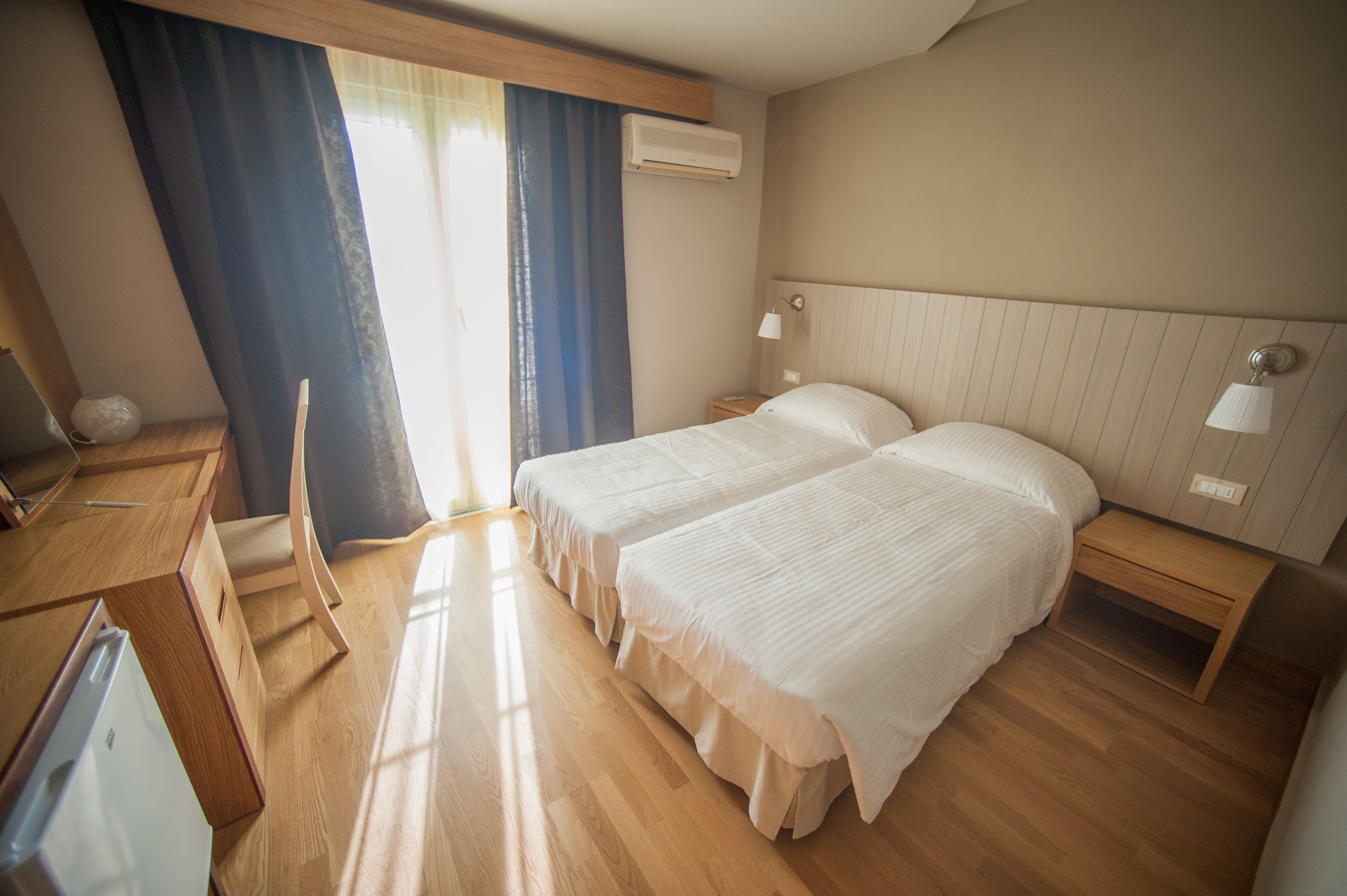 Photo - El Greco Hotel