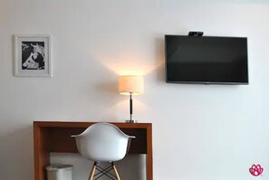 Doppelzimmer | Zimmersafe, Schreibtisch, Bügeleisen/Bügelbrett, kostenloses WLAN