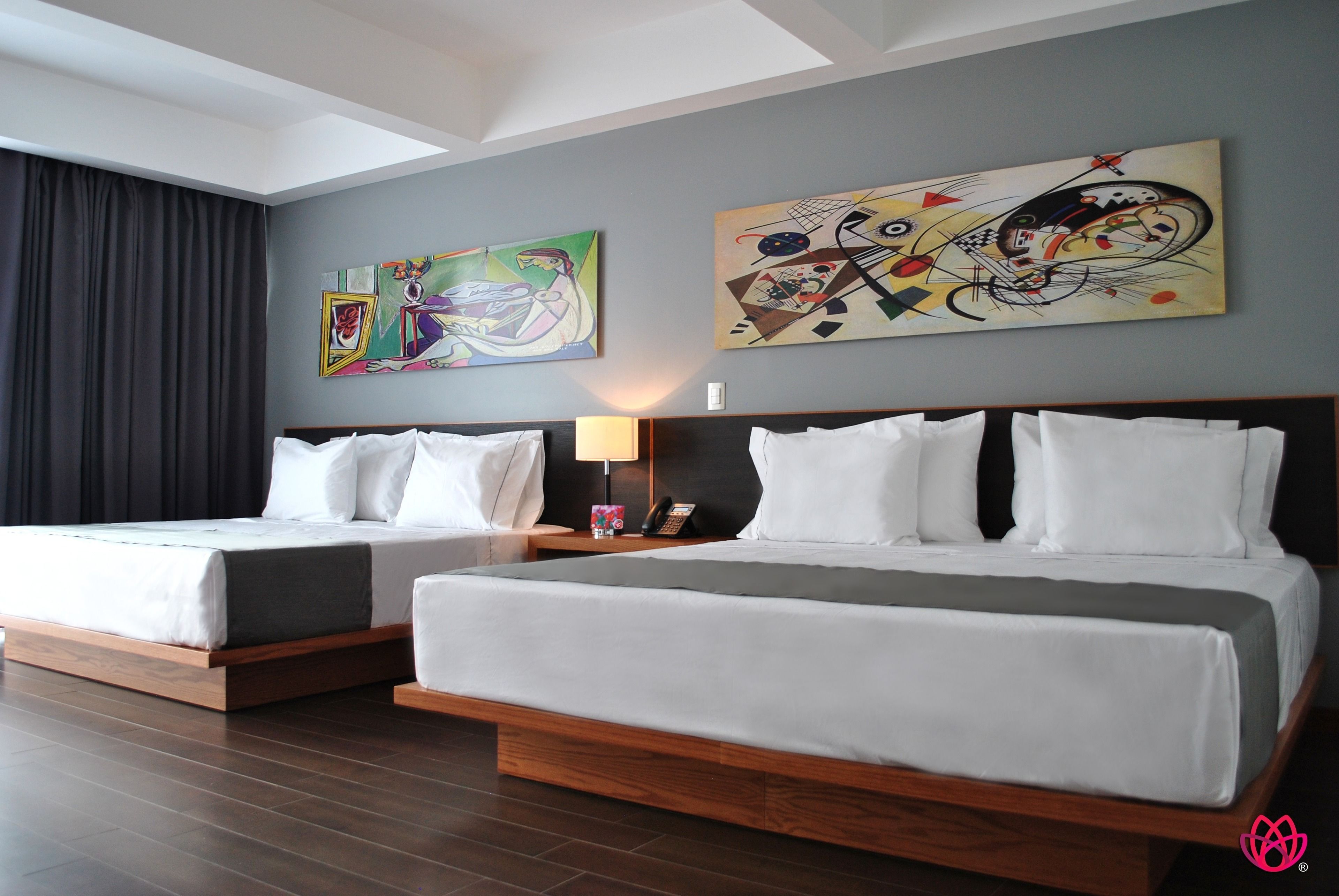 double room | in-room safe, desk, iron/ironing board, free wifi