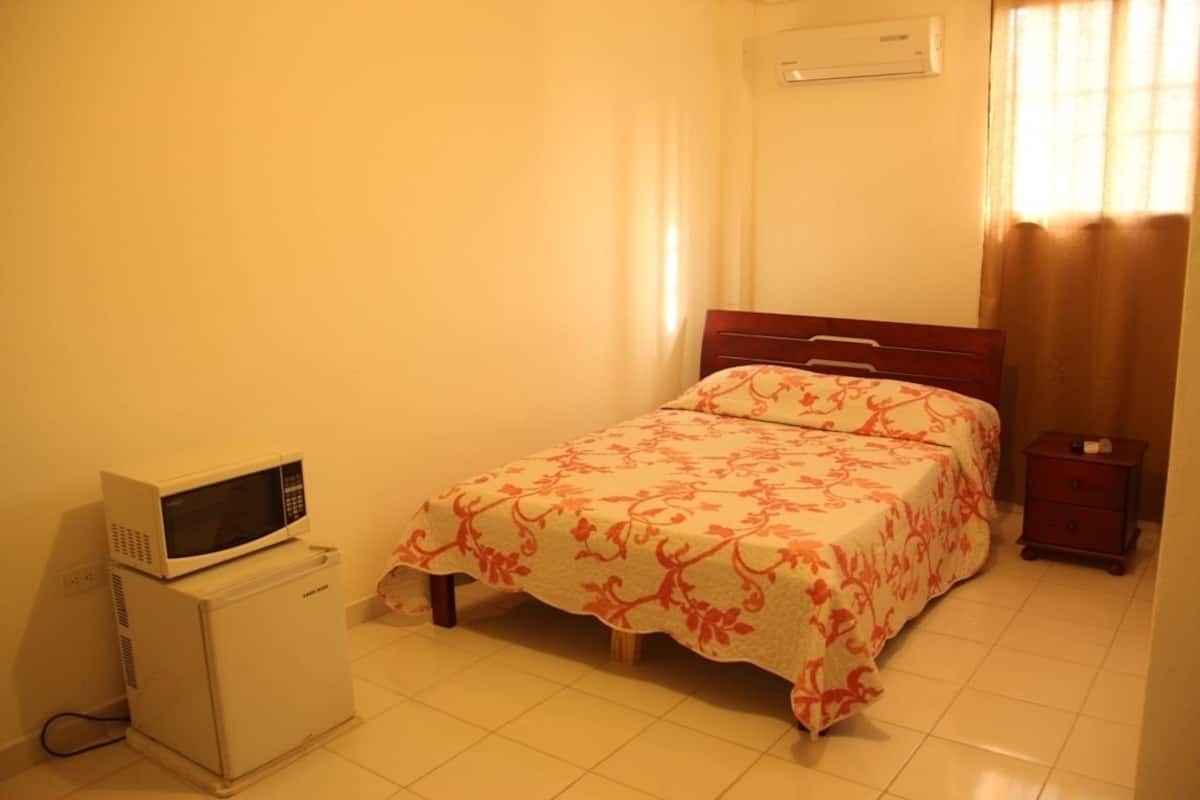 Premium bedding, free WiFi