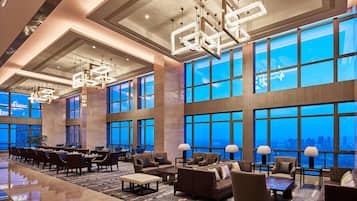 Lobby-Lounge