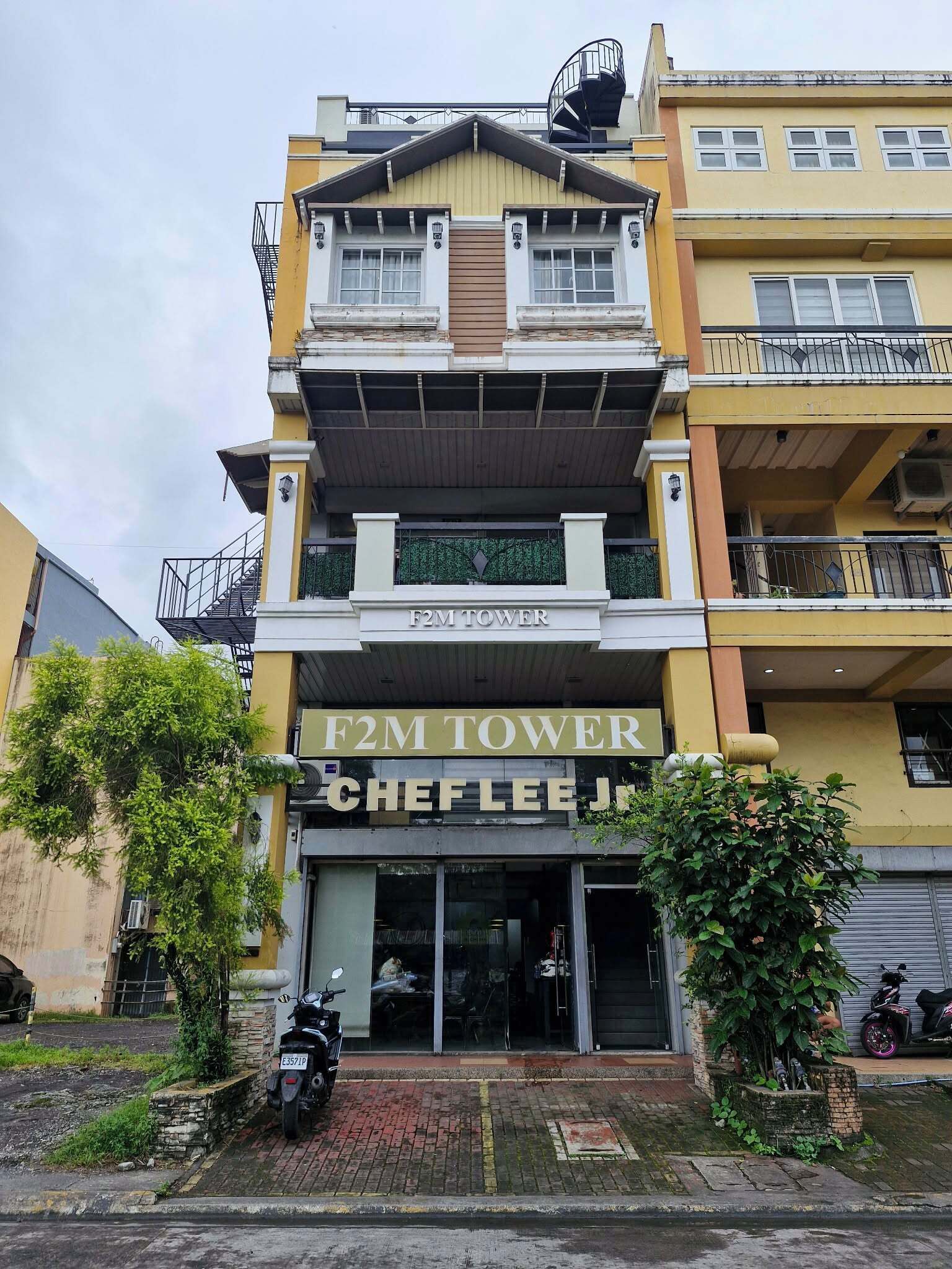Front of property - evening/night