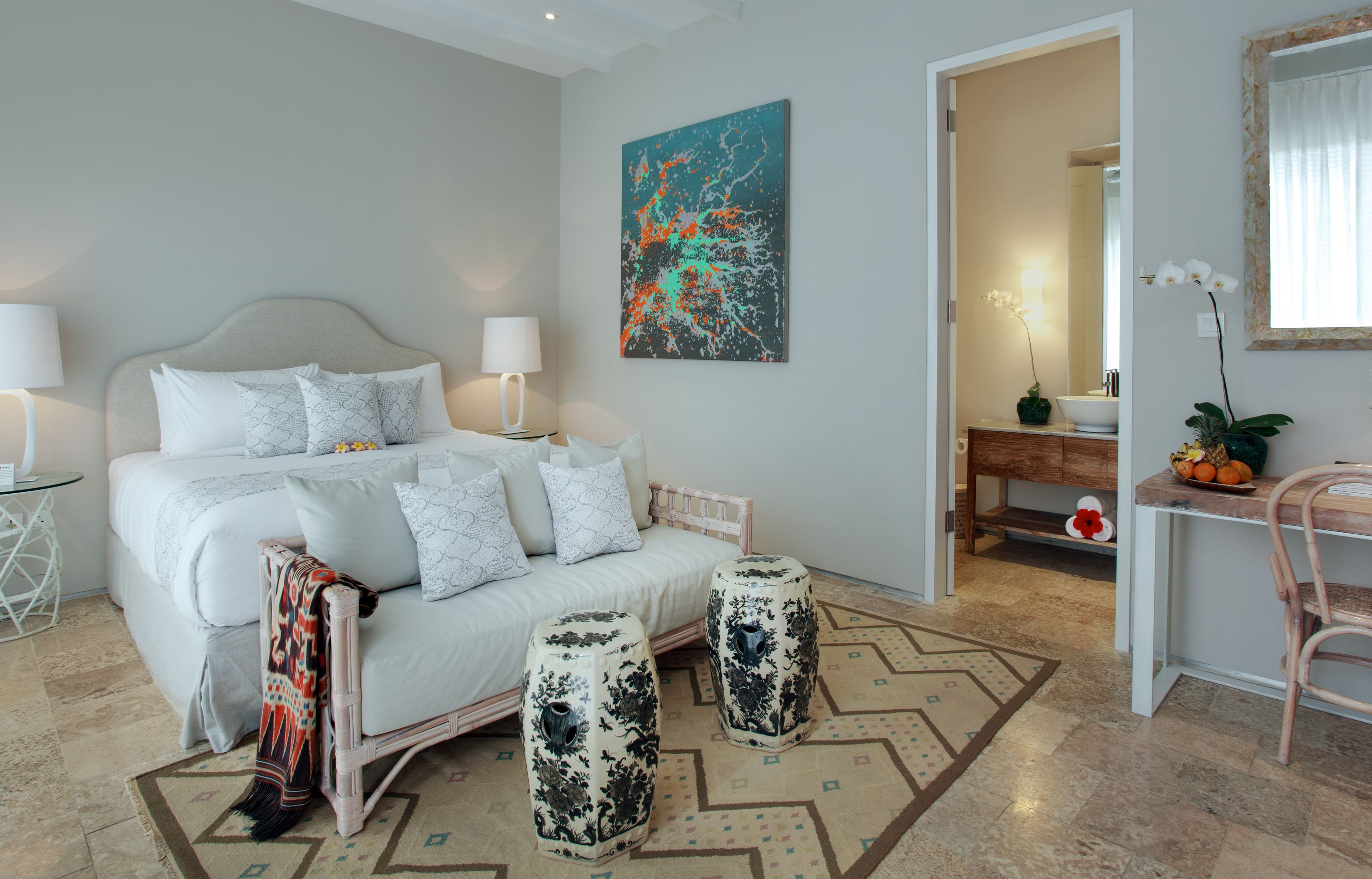 suite | minibar, in-room safe, desk, rollaway beds