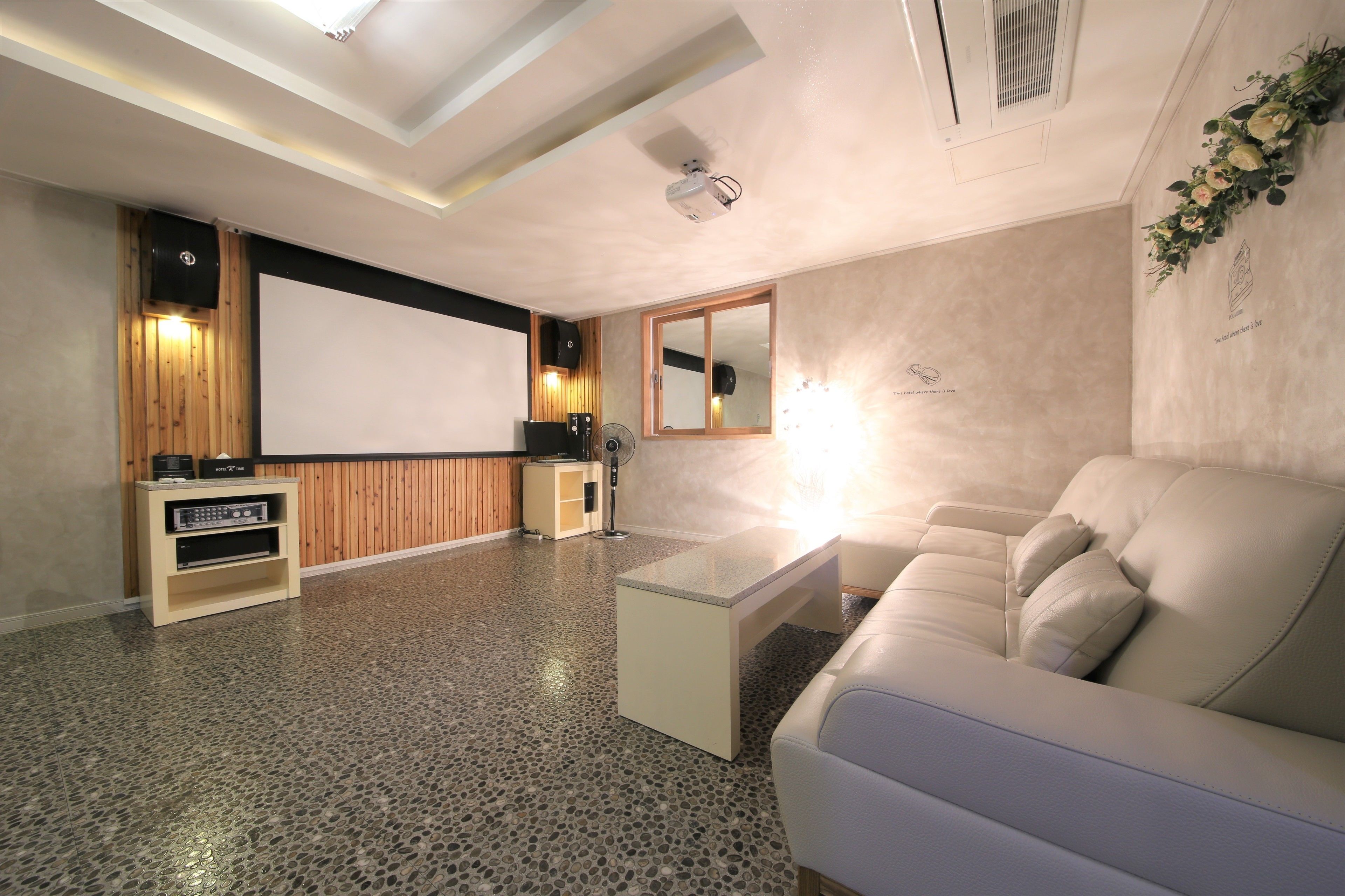 64-inch led tv with cable channels, tv, netflix