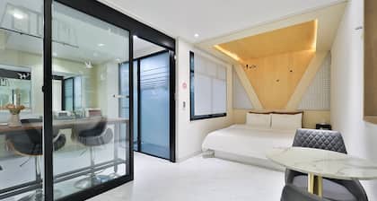 Time Hotel