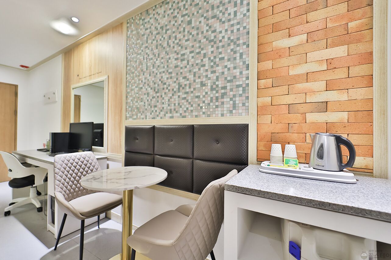 premium bedding, desk, laptop workspace, blackout curtains