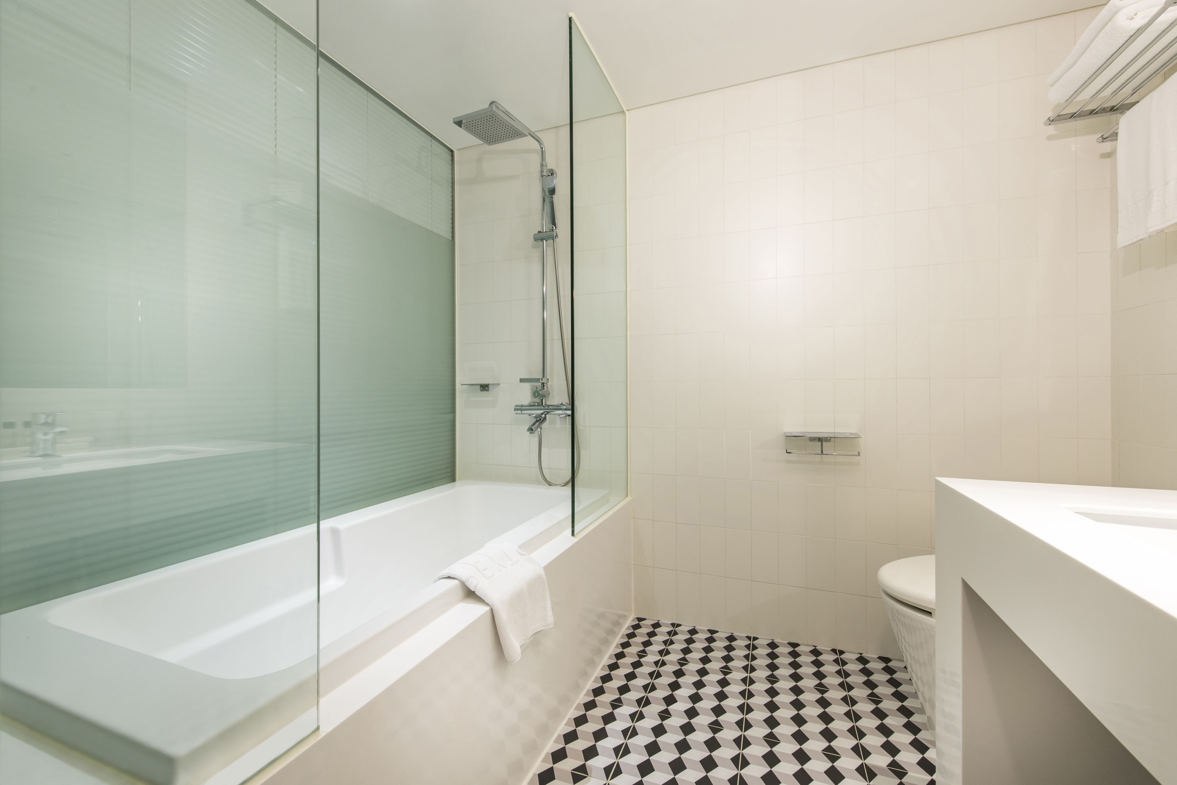 urban double room- bathtub included | bathroom | shower, hair dryer, bathrobes, slippers