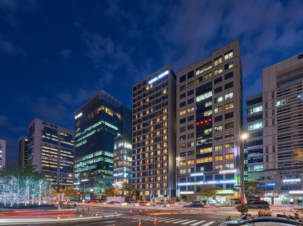 Exterior - Hotel Peyto Samseong (Seoul)