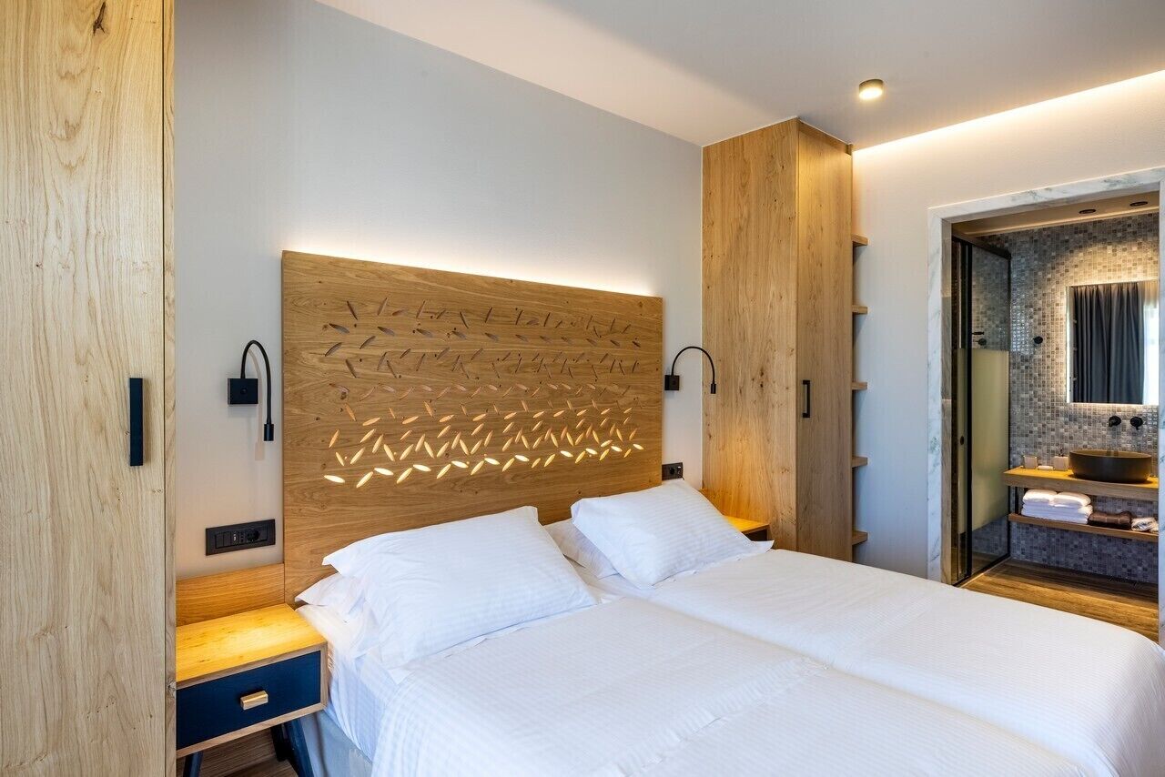 Caja fuerte, wifi gratis, ropa de cama