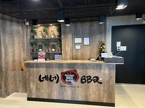 Aamiainen, lounas ja illallinen