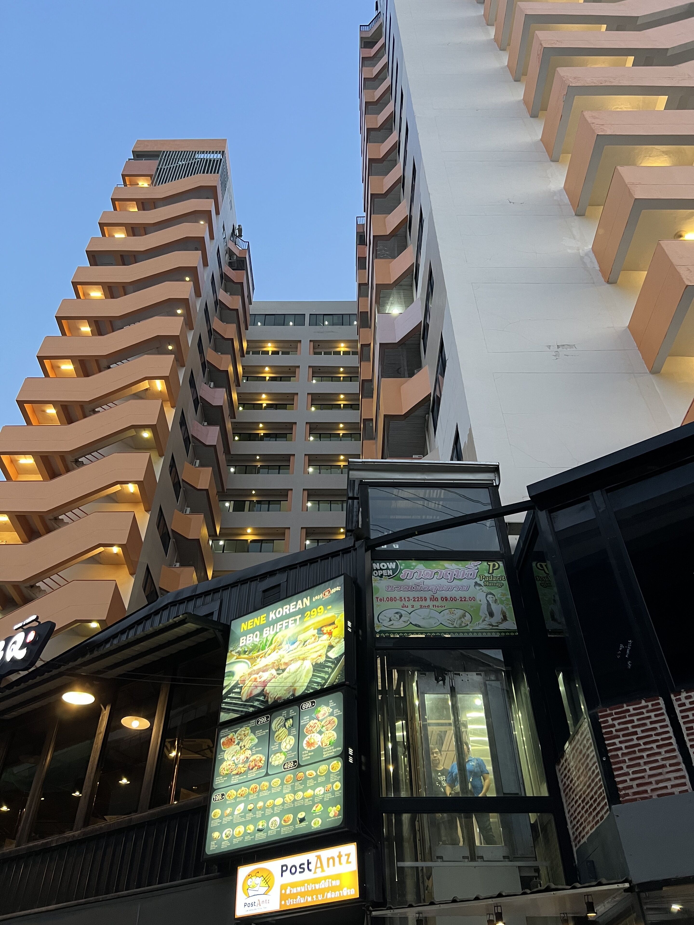 Phòng trị liệu đôi 