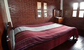Standard Double | Desk, free WiFi - Vanvisa Guesthouse (Luang Prabang)