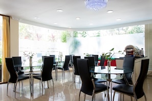 Daily continental breakfast (USD 10 per person)