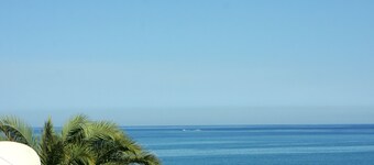 George Deluxe Apartments