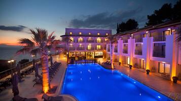 Outdoor pool, pool umbrellas, pool loungers