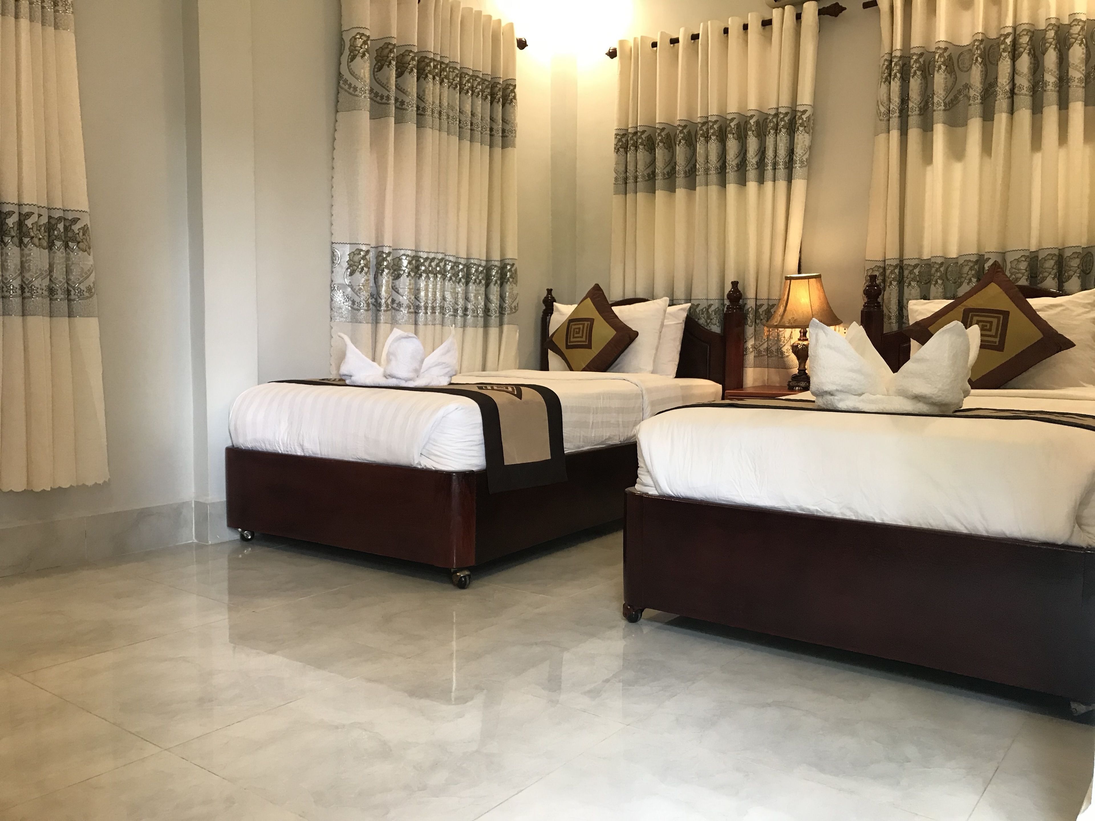 Minibar, in-room safe, blackout drapes, free WiFi