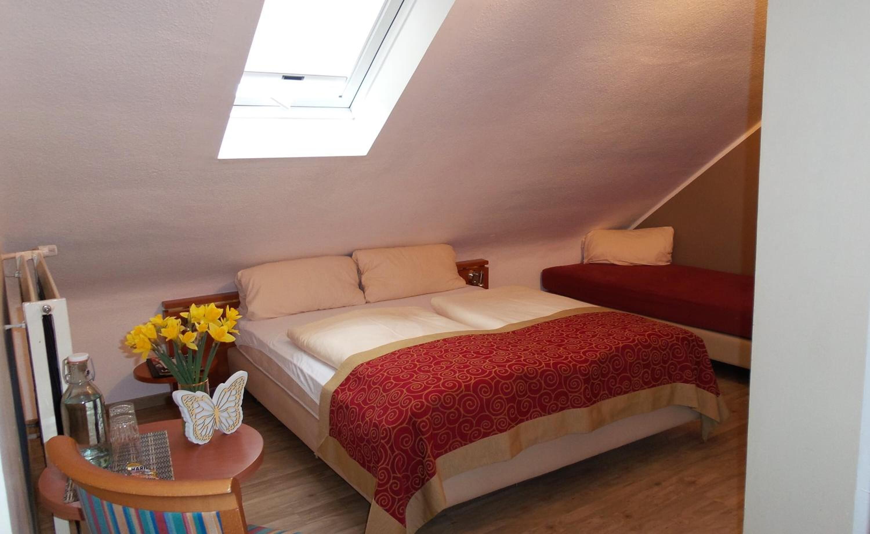 1 bedroom, premium bedding, in-room safe, free wifi