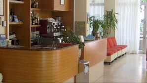 Unclassified image, 4 of 5, button - Hotel Tiziana (Rimini)