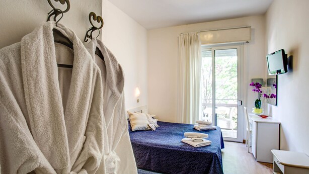 Unclassified image, 1 of 5, button - Hotel Tiziana (Rimini)