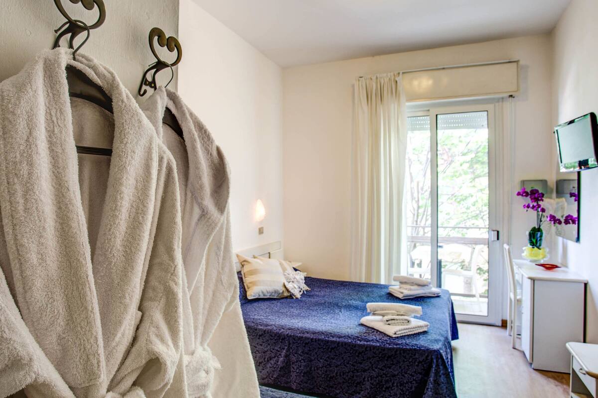 In-room safe, cribs (surcharge), rollaway beds (surcharge)